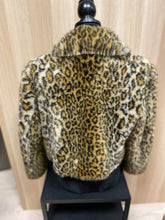 Ladda upp bild till gallerivisning, Fusk päls leopard storlek s
