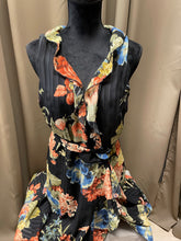 Ladda upp bild till gallerivisning, Guess klänning flerfärgad storlek medium
