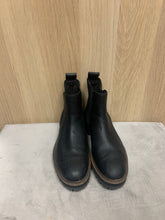 Ladda upp bild till gallerivisning, Timberland skor svarta storlek 37.5
