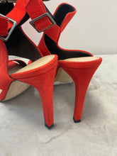 Ladda upp bild till gallerivisning, Zara röda skor

